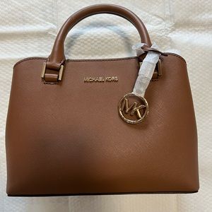 (NWT) Michael Kors Leather Satchel Bag (Small)